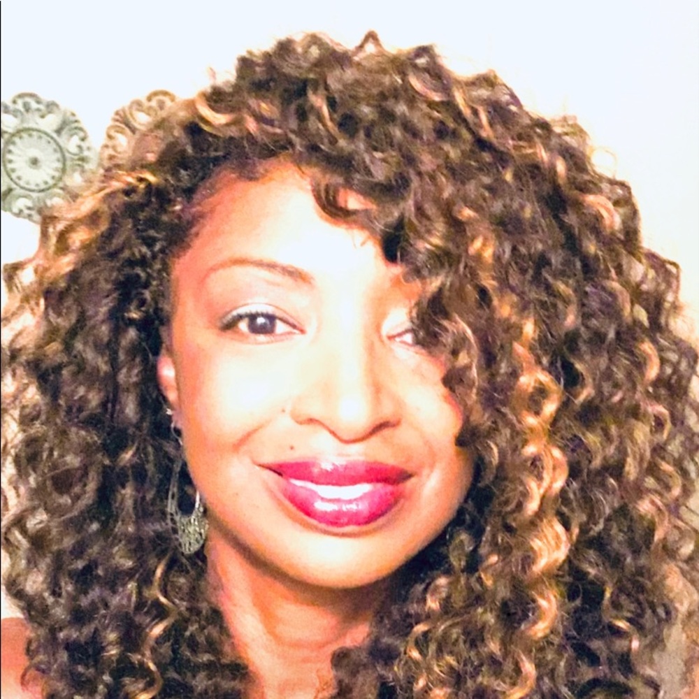 Meet your Posher, Shlonda